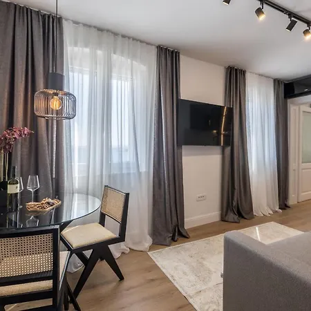 아파트 Palazzo 1 스플리트